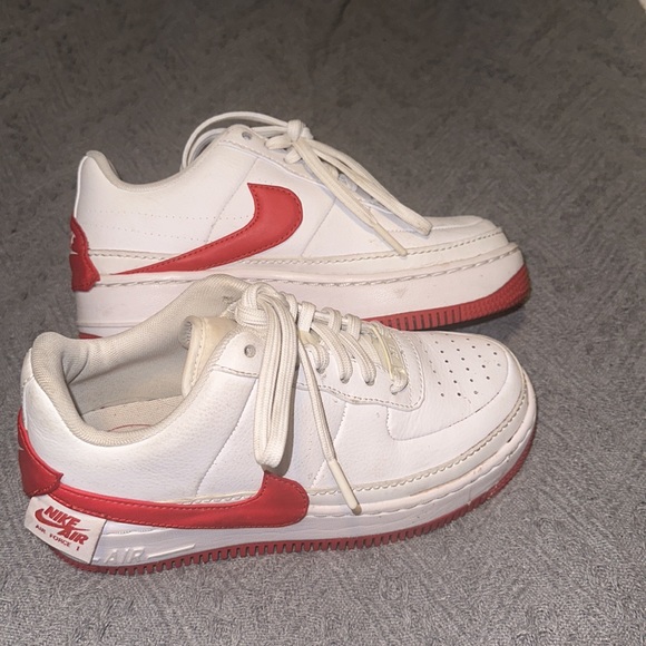 Nike Air forces red and white - Picture 4 of 4